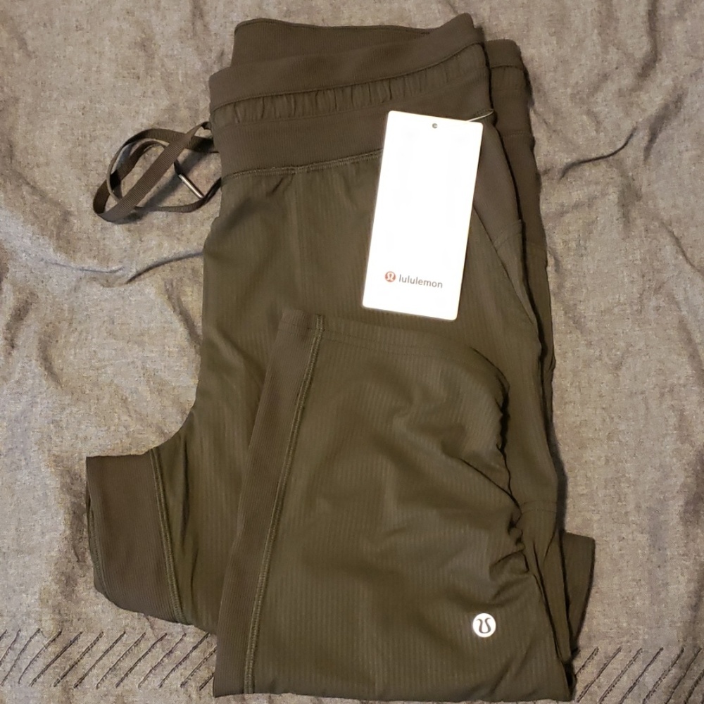 Lululemon Pants Dance Studio Crop Green